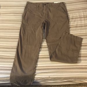 Men’s Khaki Pants